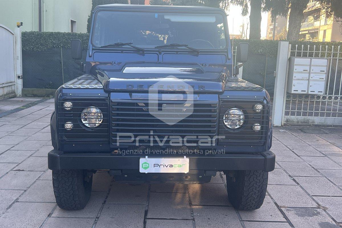 LAND ROVER Defender 110 2.4 TD4 Station Wagon E