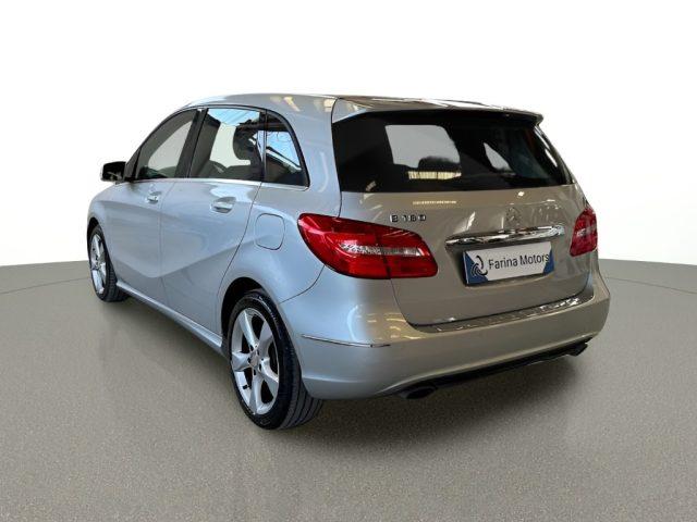 MERCEDES-BENZ B 180 Premium - UNIPROPRIETARIO - Cam - Navi