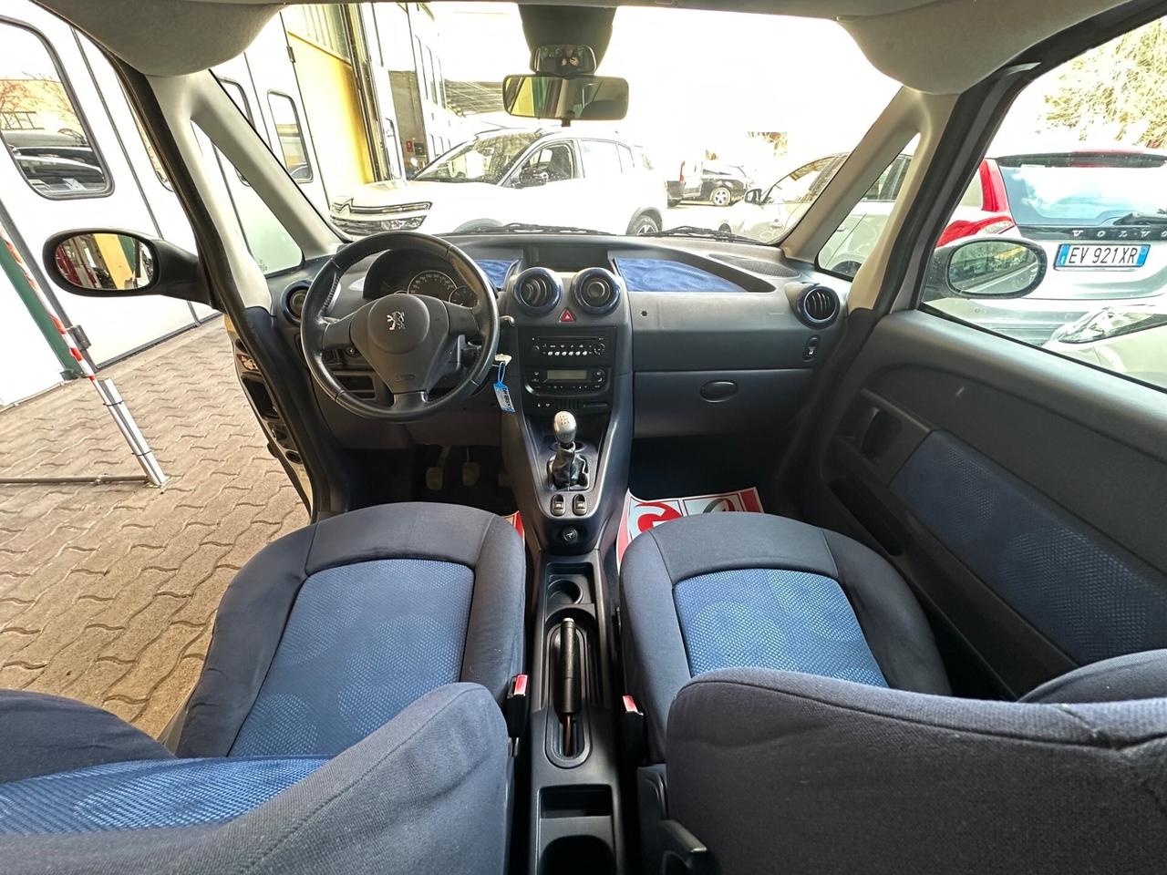 Peugeot 1007 1.4 HDi Trendy