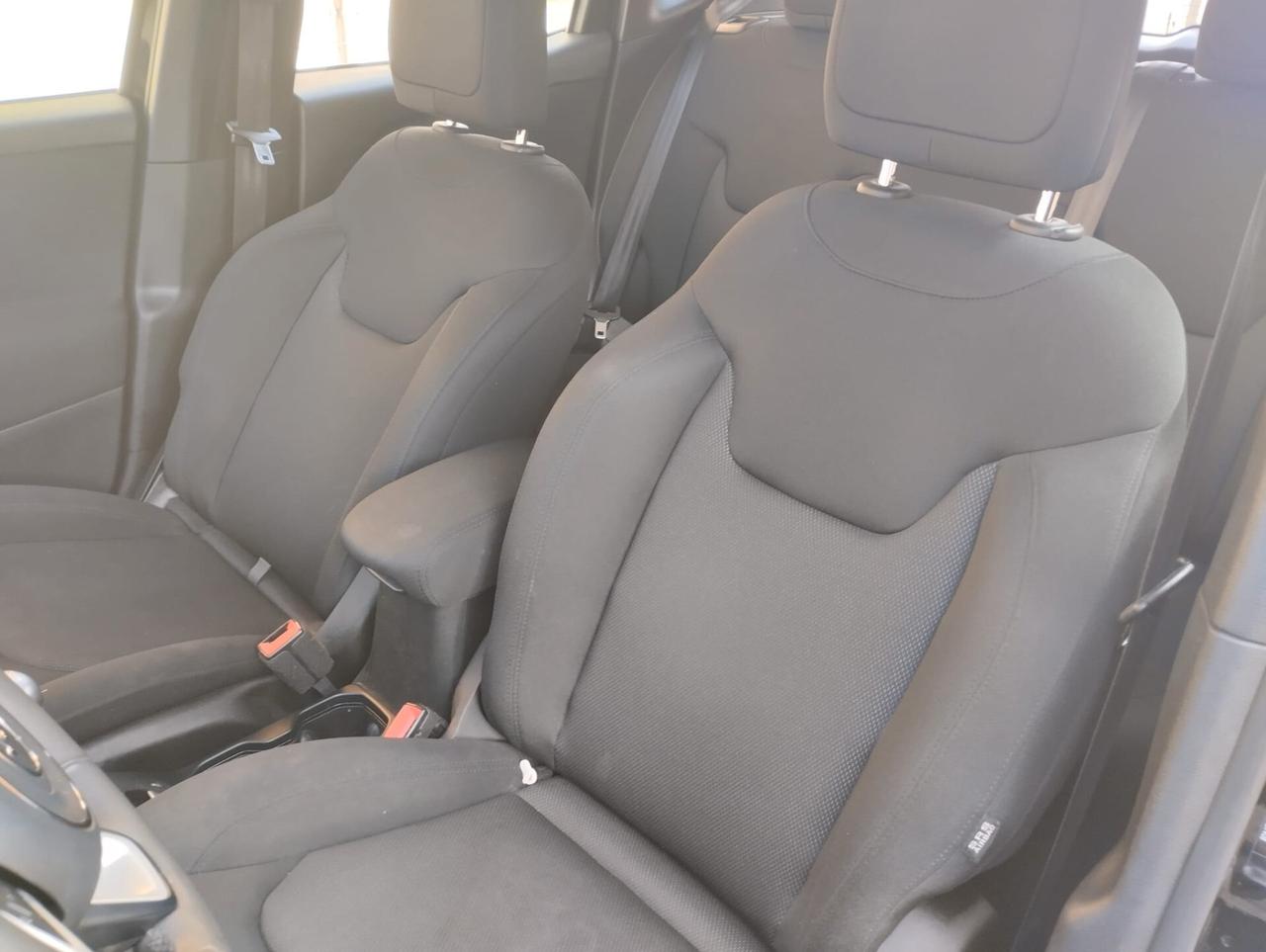 Jeep Renegade 1.4 T-Jet 120 CV GPL Longitude