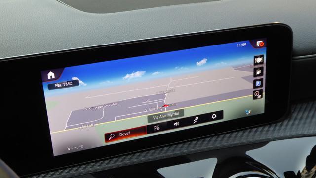 MERCEDES-BENZ A 180 d Automatic Sport