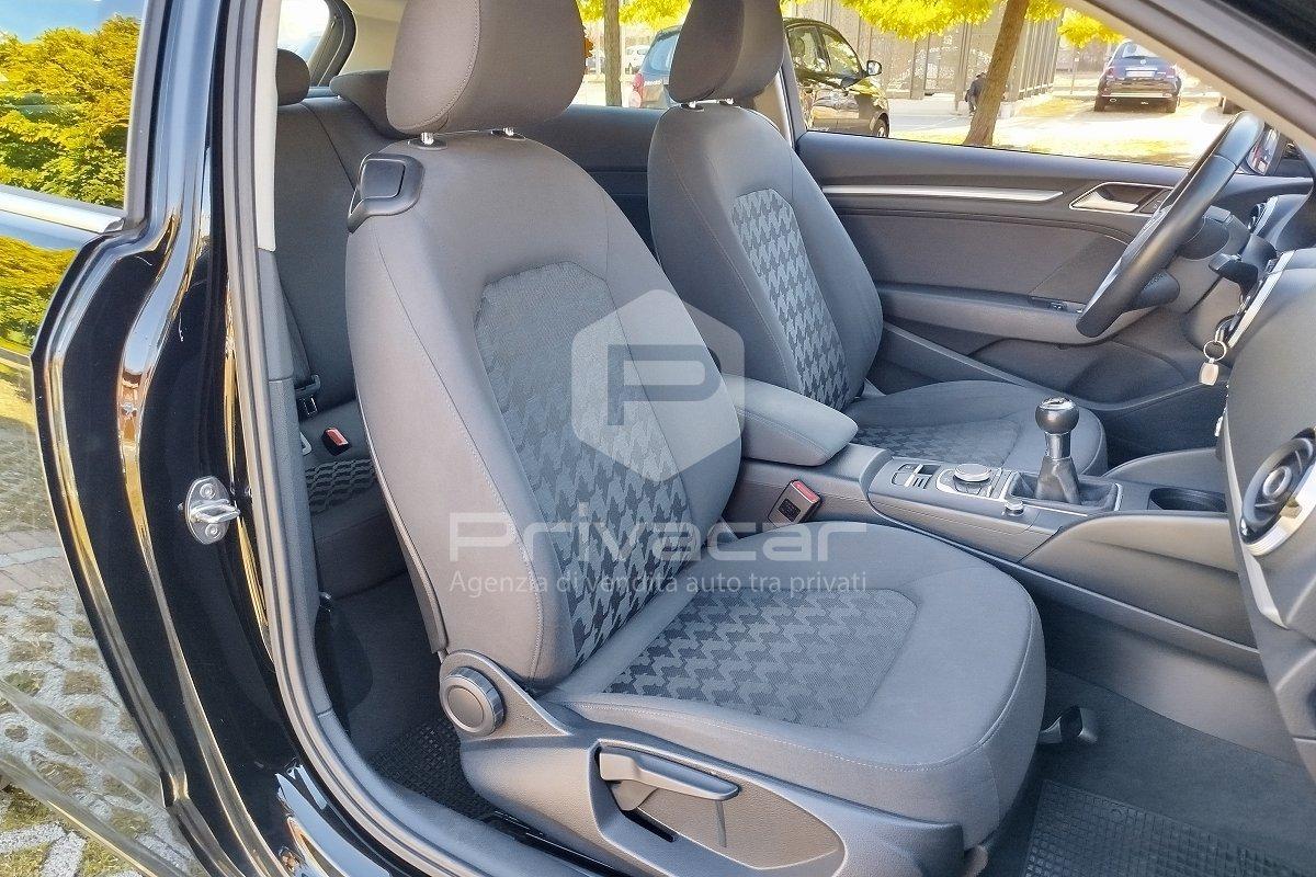 AUDI A3 1.6 TDI Ambition
