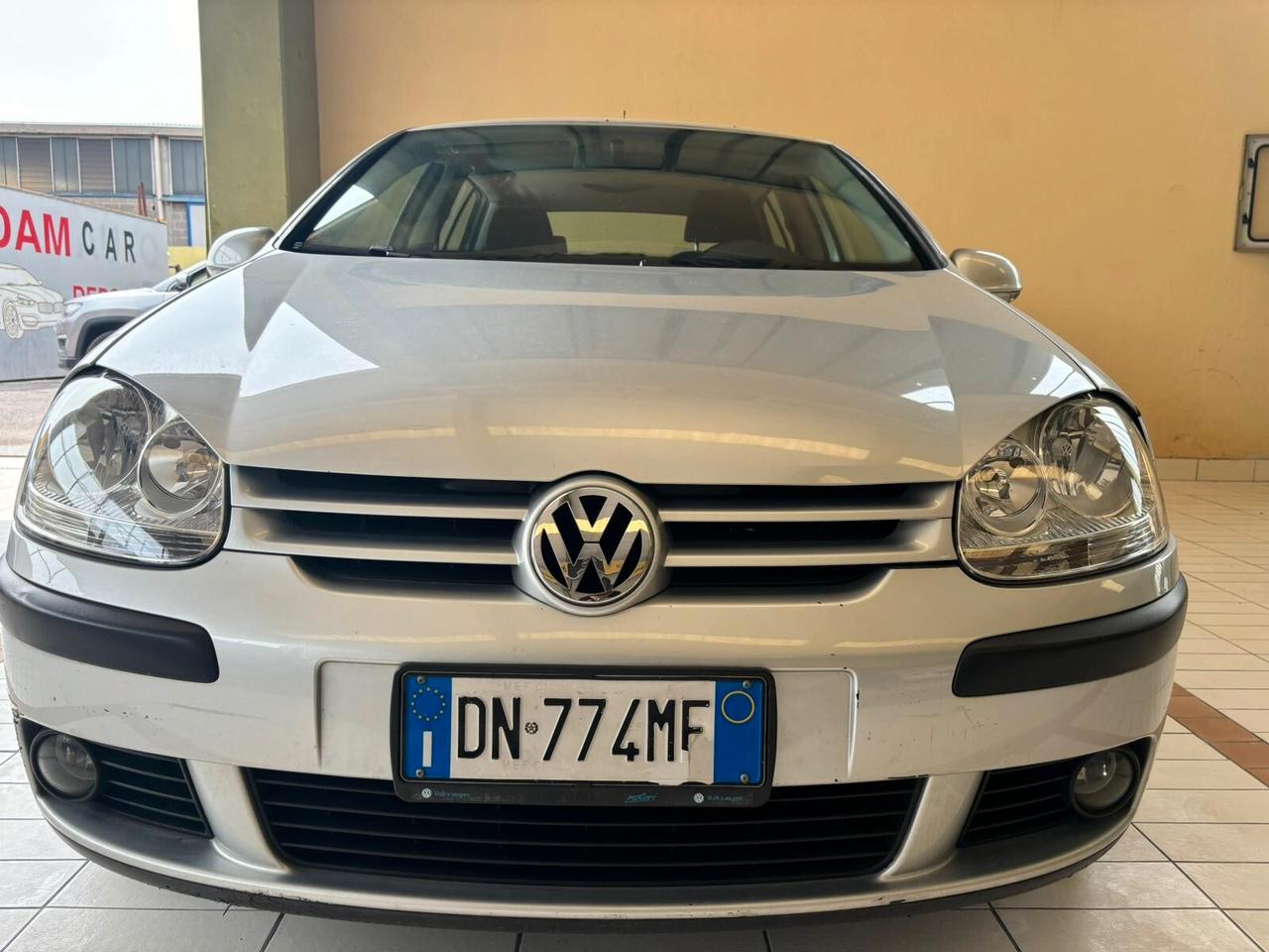 Volkswagen Golf 1.9 TDI DPF 5p. 5m. Comfortline