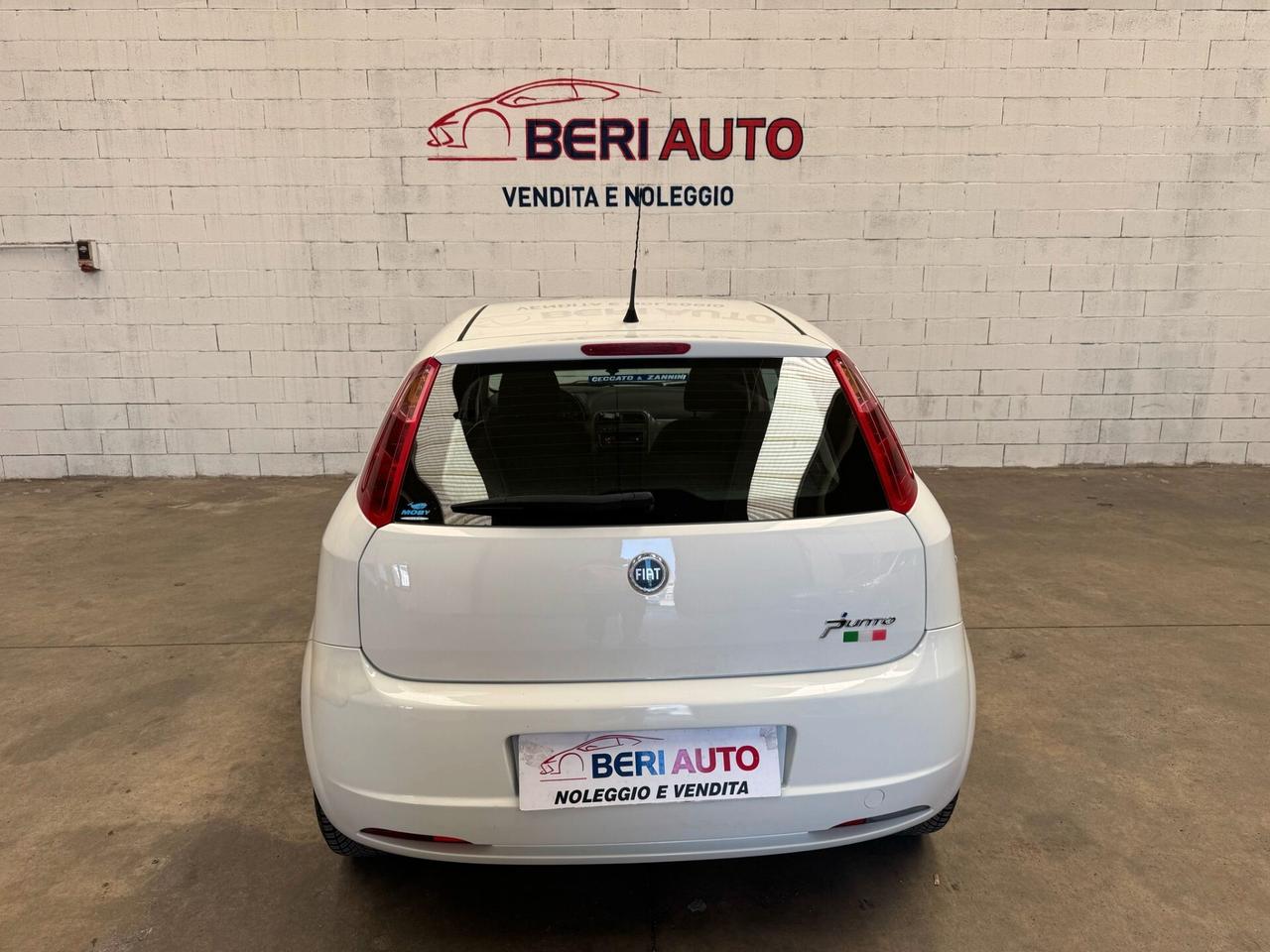 Fiat Grande Punto Grande Punto 1.3 MJT 3 porte Active adatta neopatentati