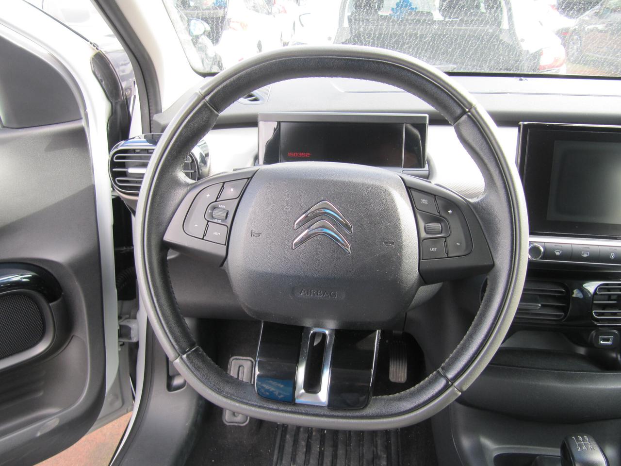 Citroen C4 Cactus BlueHDi 100 Shine