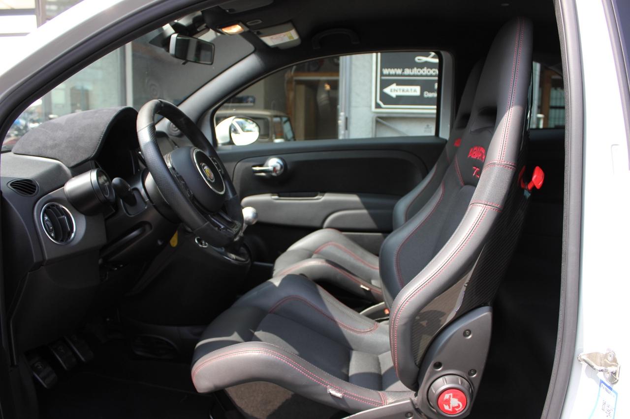 Abarth 595 1.4 Turbo T-Jet 180 CV Esseesse