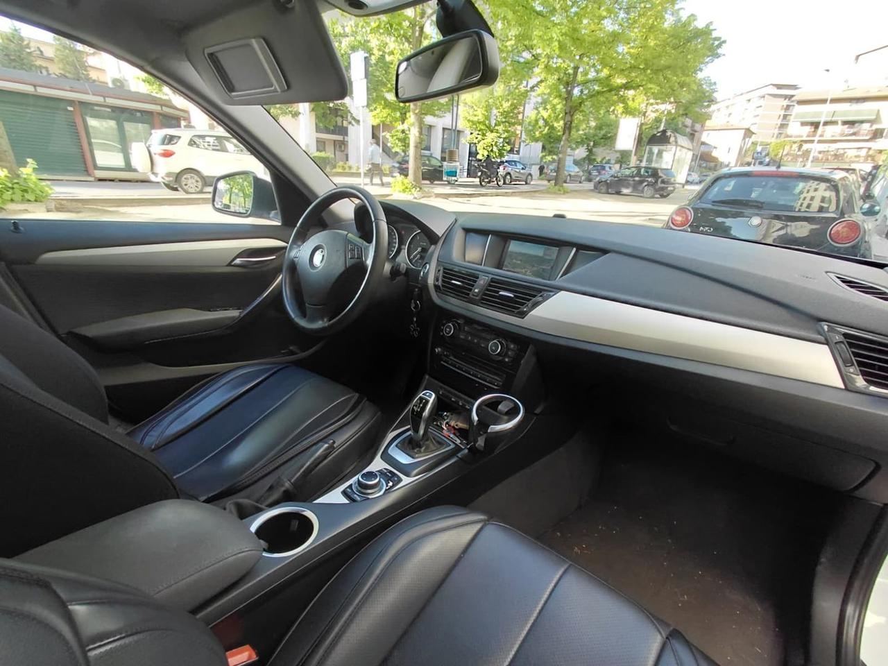 Bmw X1 Sport Line 18 d #10630