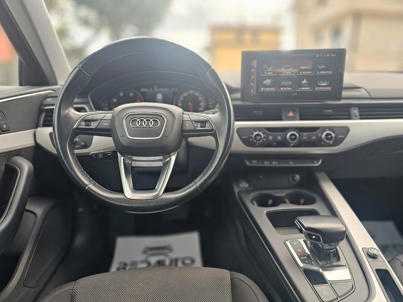 Audi A4 Avant 40 TDI S tronic Business