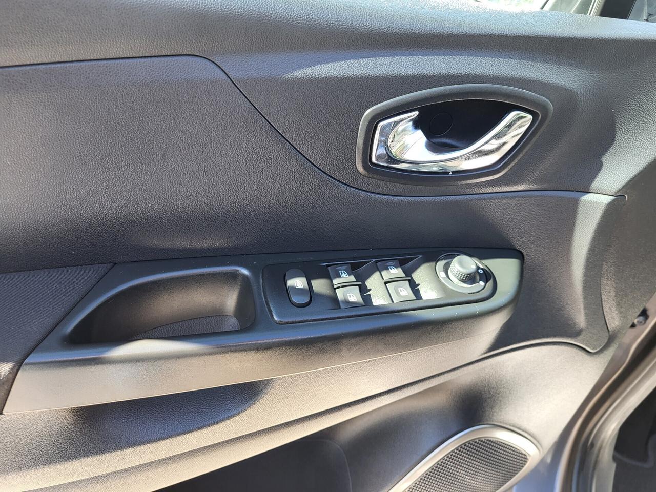 RENAULT CAPTUR 1,5 dCi-NAVI-CINTA DISTRIBU-EURO 6B