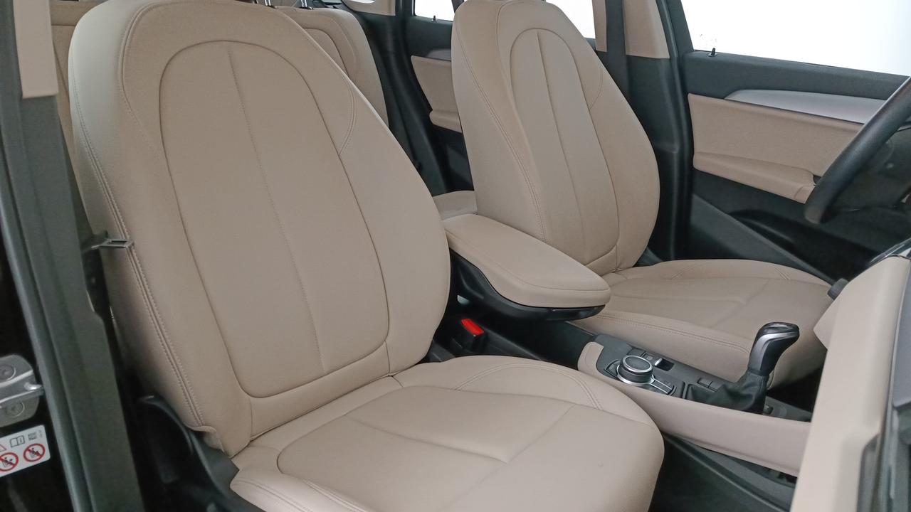 BMW X1 F48 2019 - X1 sdrive18i Advantage 136cv