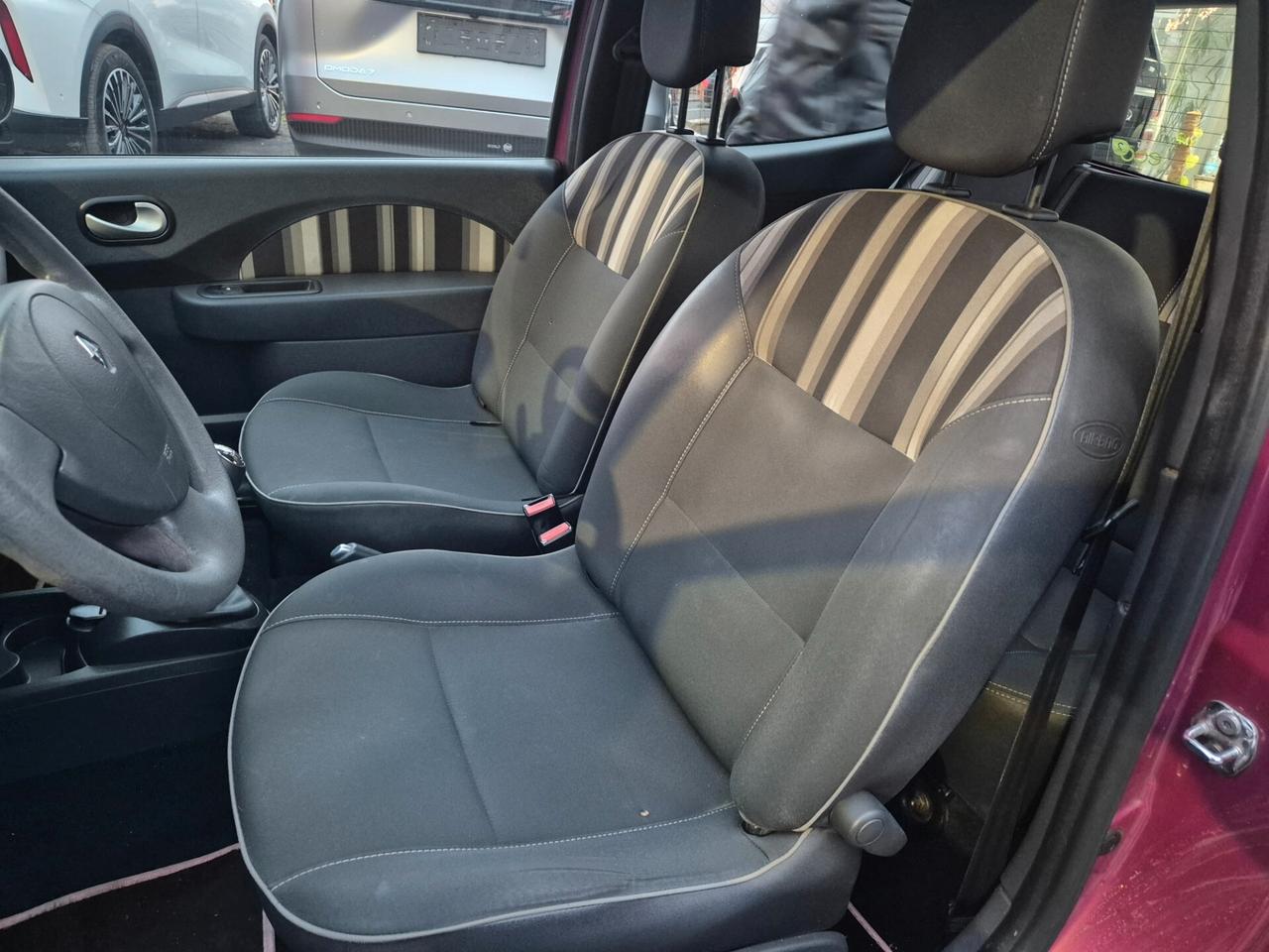 Renault Twingo 1.2 16V Night&Day