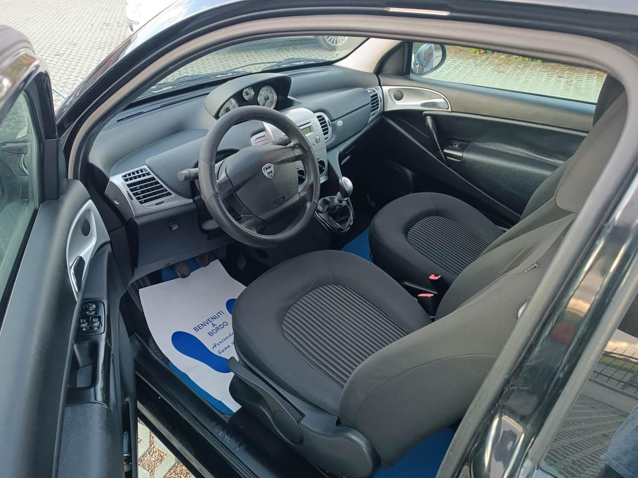 Lancia Ypsilon 1.2 GPL