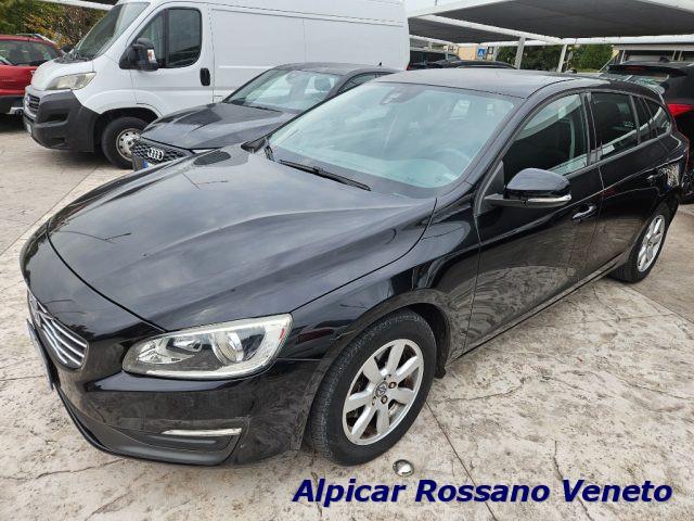 VOLVO V60 D2 1.6 Powershift Momentum