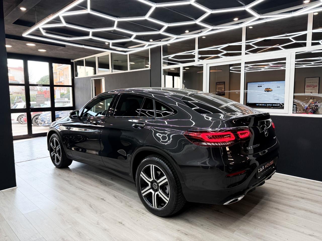 Mercedes-Benz GLC Coupé 300d 4Matic Premium Interni