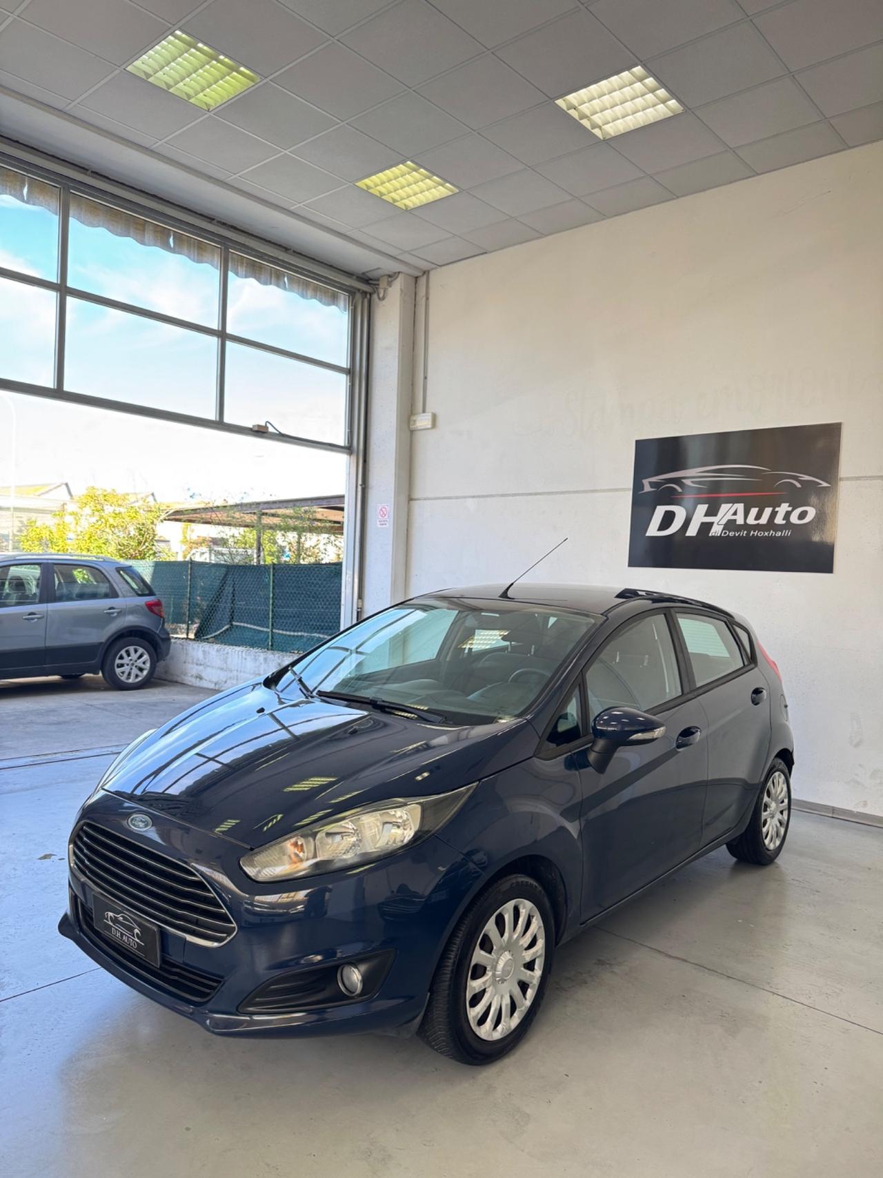 Ford Fiesta 1.2 60CV 5 porte Titanium