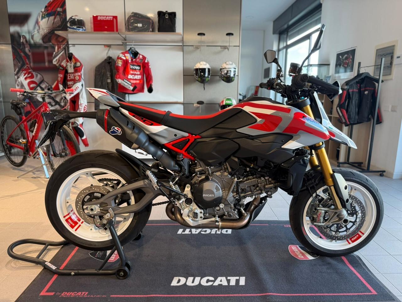 Ducati Hypermotard SP MY 2026 FULL TERMIGNONI KM0