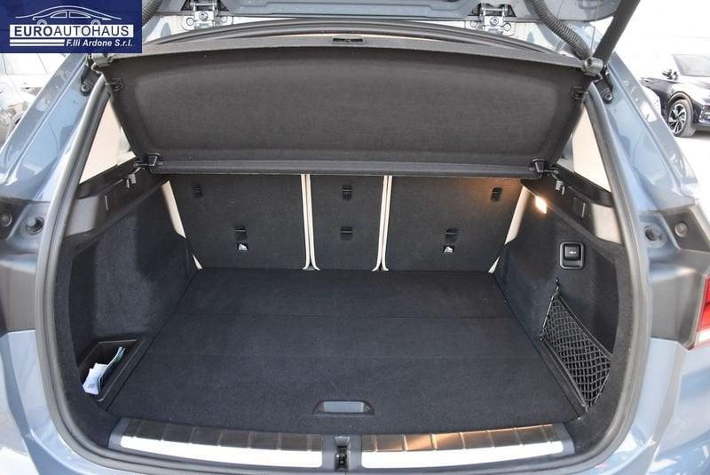BMW X1 sDrive 18d Sport *PELLE, LED*