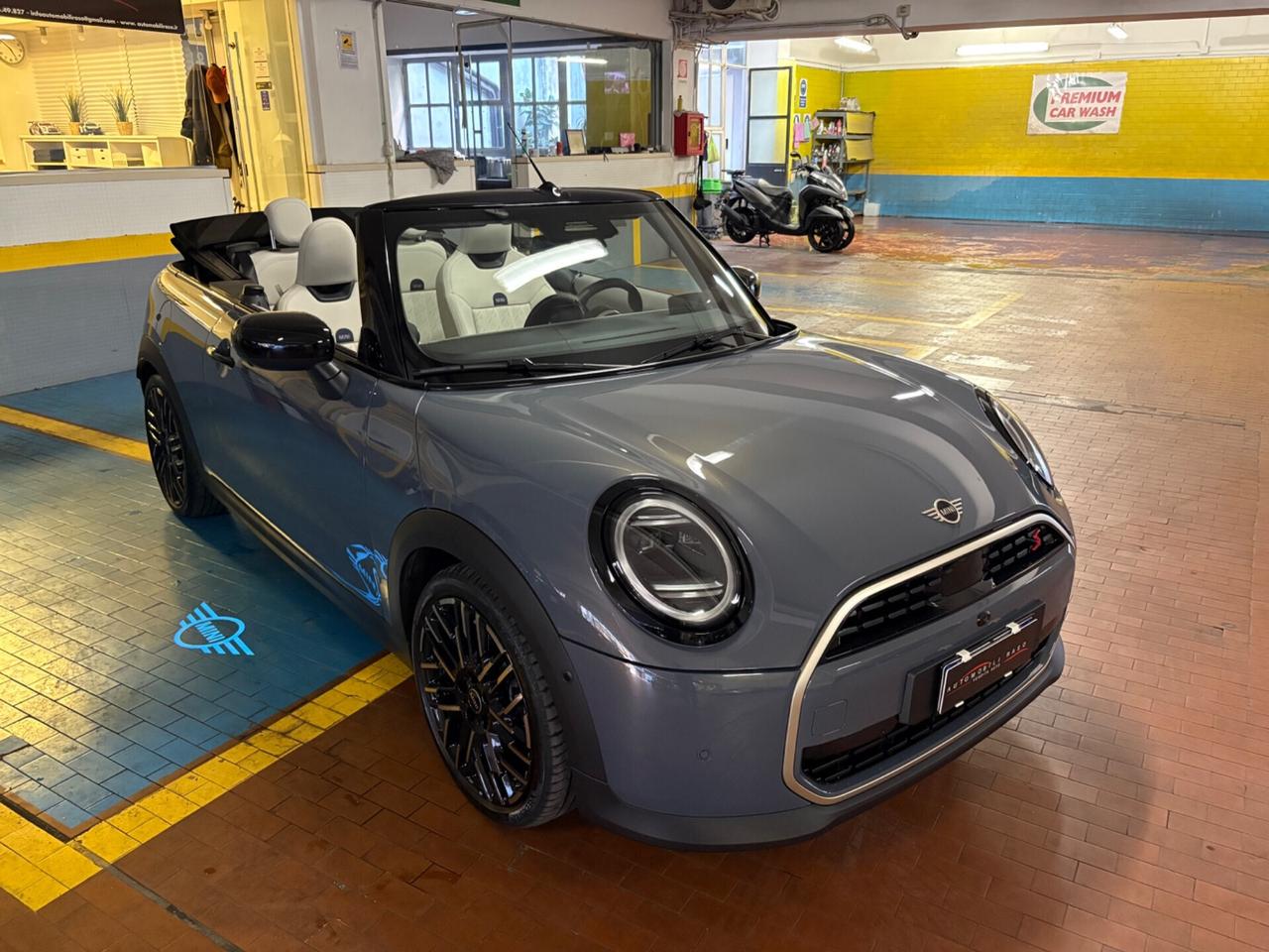 Mini Cooper C Favoured