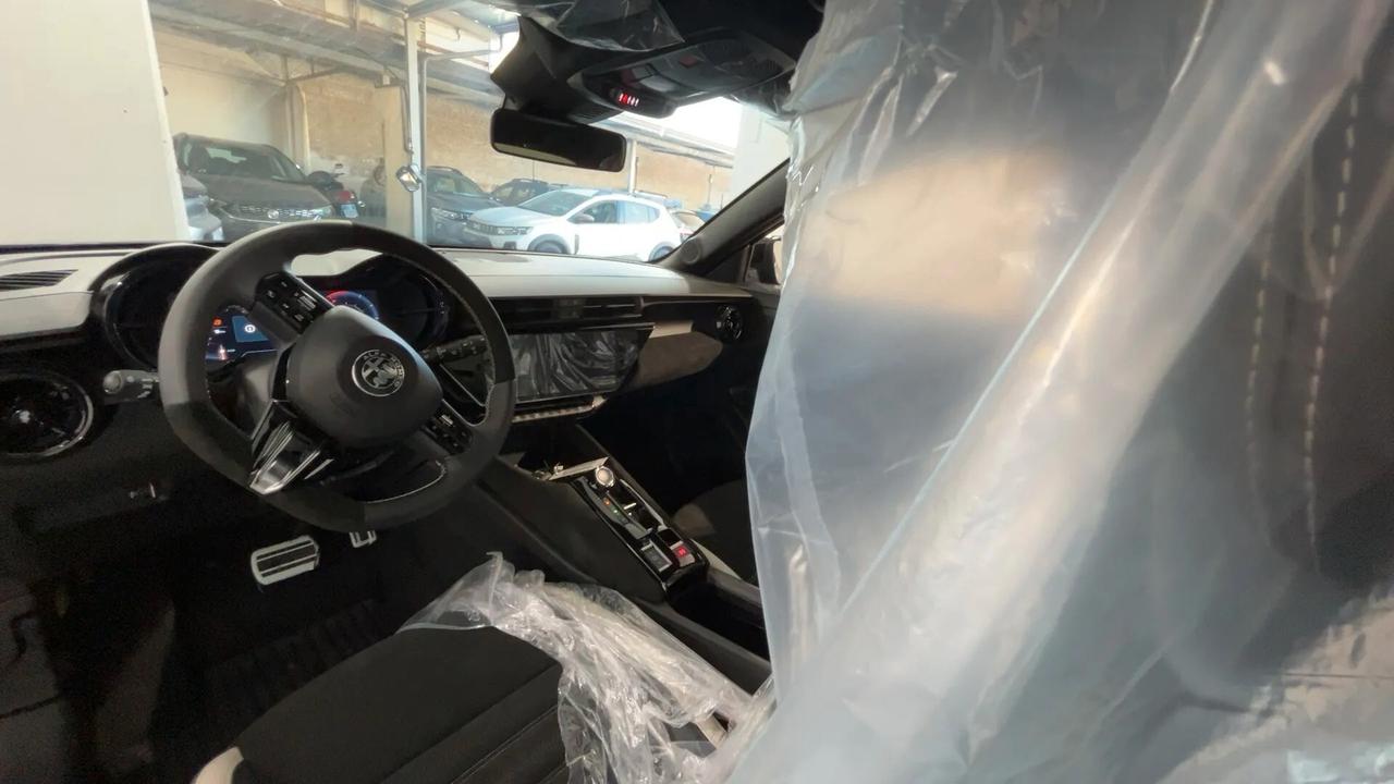 Alfa Romeo Junior 1.2 145 CV Hybrid eDCT6 Speciale