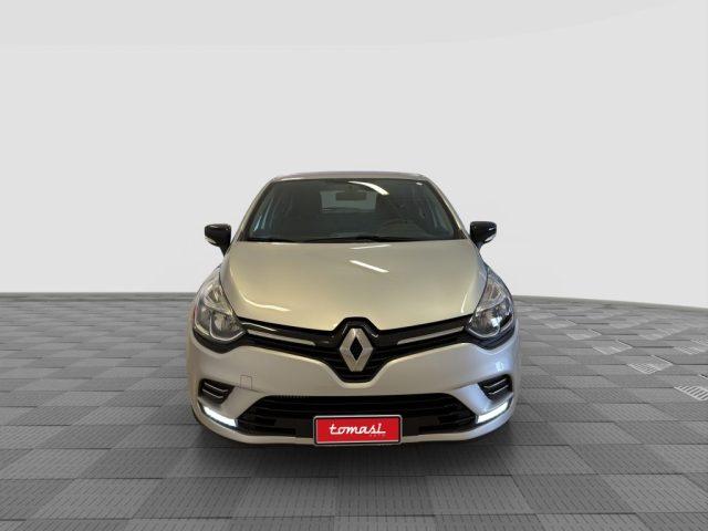RENAULT Clio Clio TCe 75 Moschino Intens
