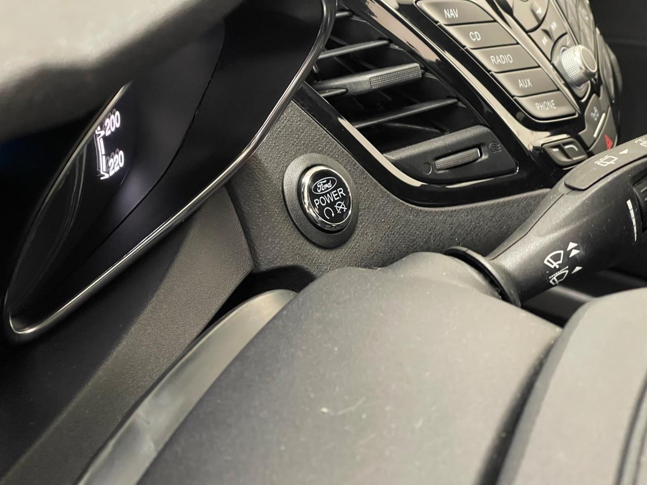 Ford Fiesta 1.4 5p. Bz.- GPL Titanium