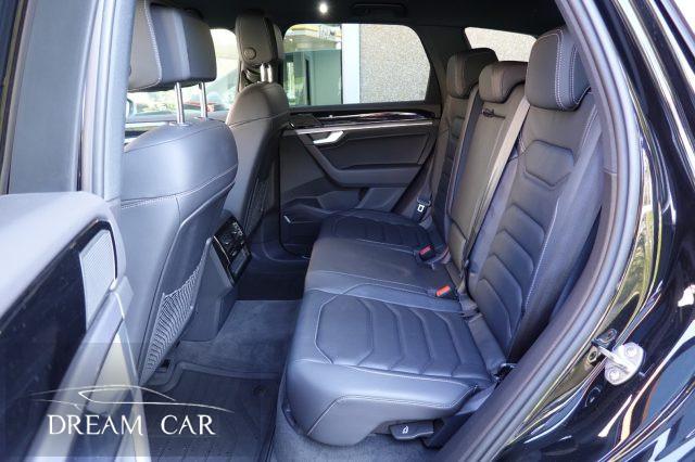 VOLKSWAGEN Touareg 3.0 V6 TDI SCR R-Line CERCHI DA 22"-GANCIO TRAINO