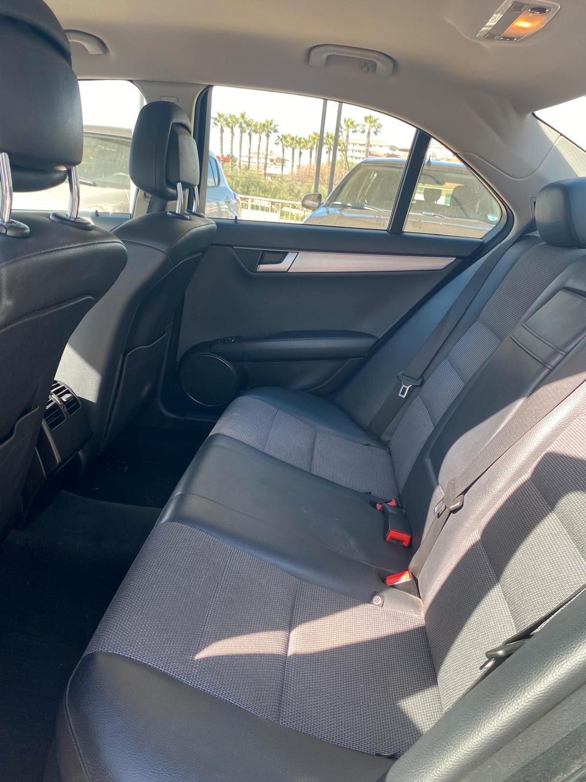 Mercedes-benz C 200 CDI BlueEFFICIENCY Avantgarde