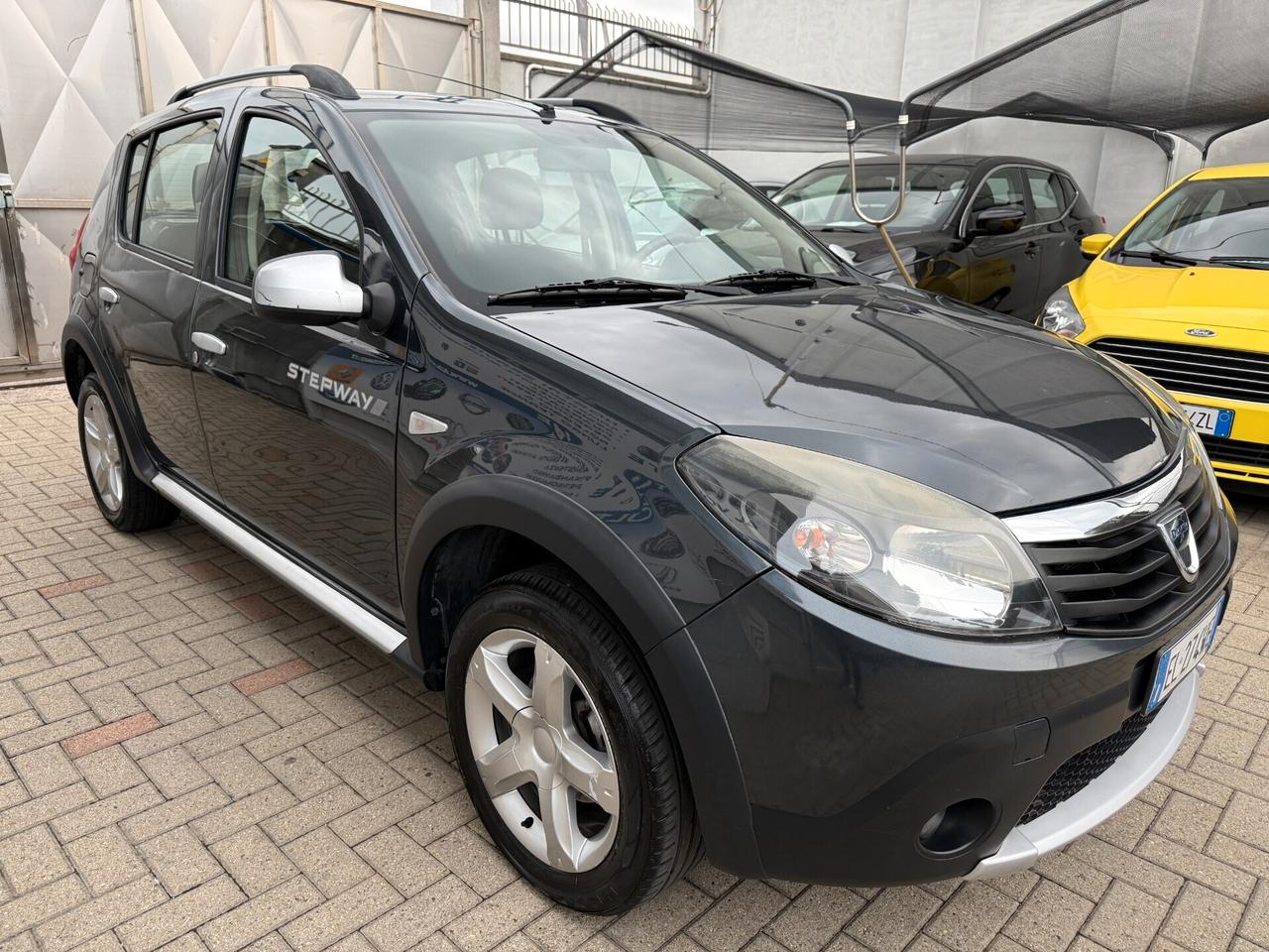 Dacia Sandero Stepway 1.6 8V 85CV - GPL - Unico Proprietario