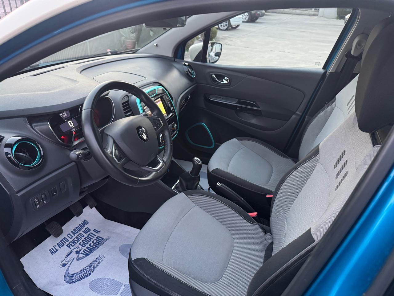 Renault Captur 0.9 tce Intens (energy r-link) 90cv E6