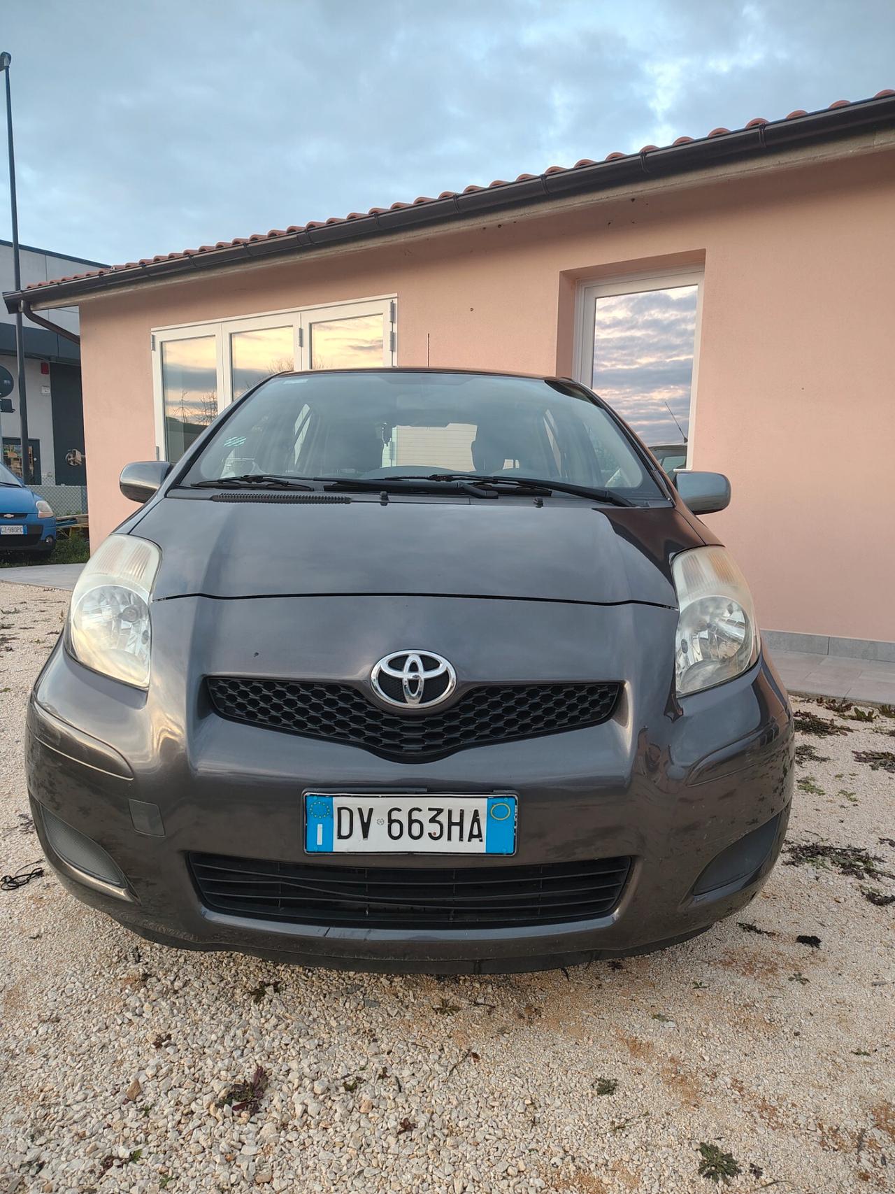 Toyota Yaris 1.3 3 porte Sol