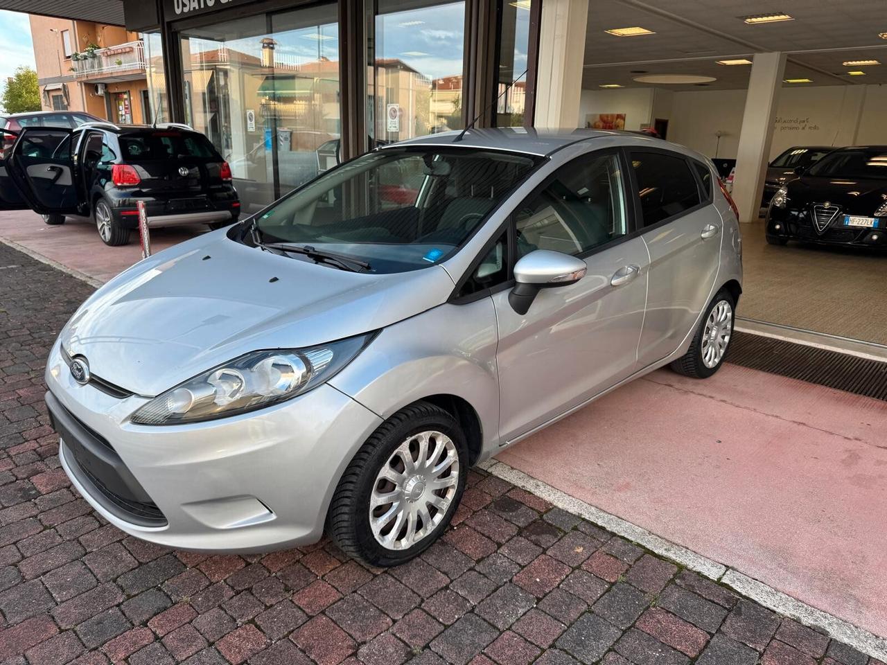 Ford Fiesta 1.2 82 CV 5 porte 82cv