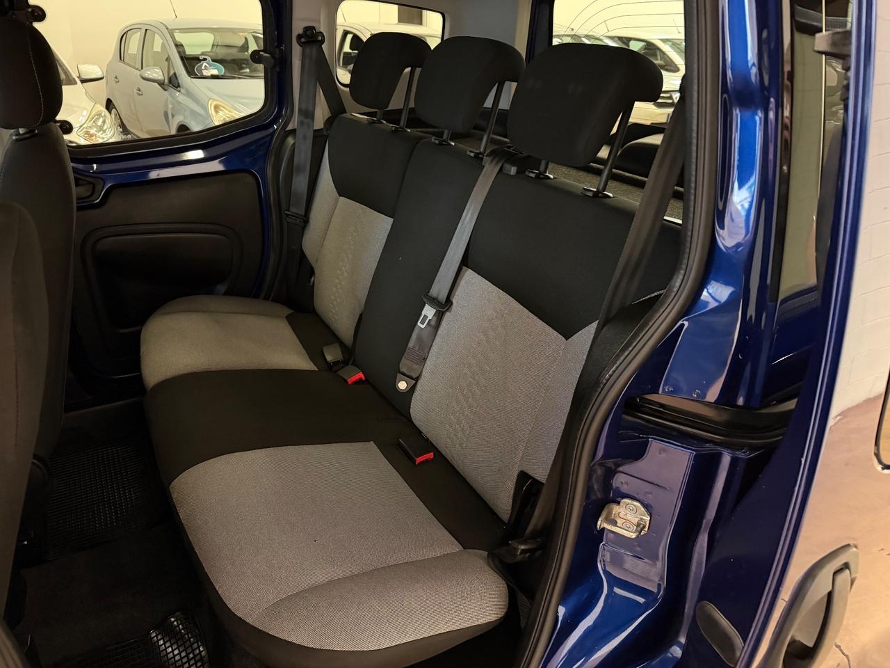 Fiat Qubo 1.4 8V 77 CV Lounge Natural Power