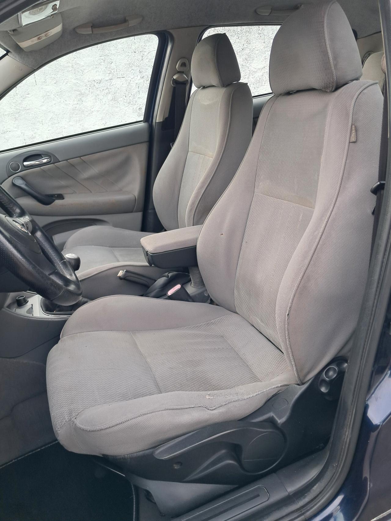 Alfa Romeo 147 1.9 JTD 115cv
