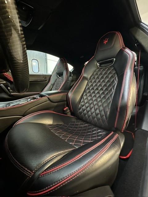 Maserati GranTurismo 4.7 V8 MC Stradale cambio corsa