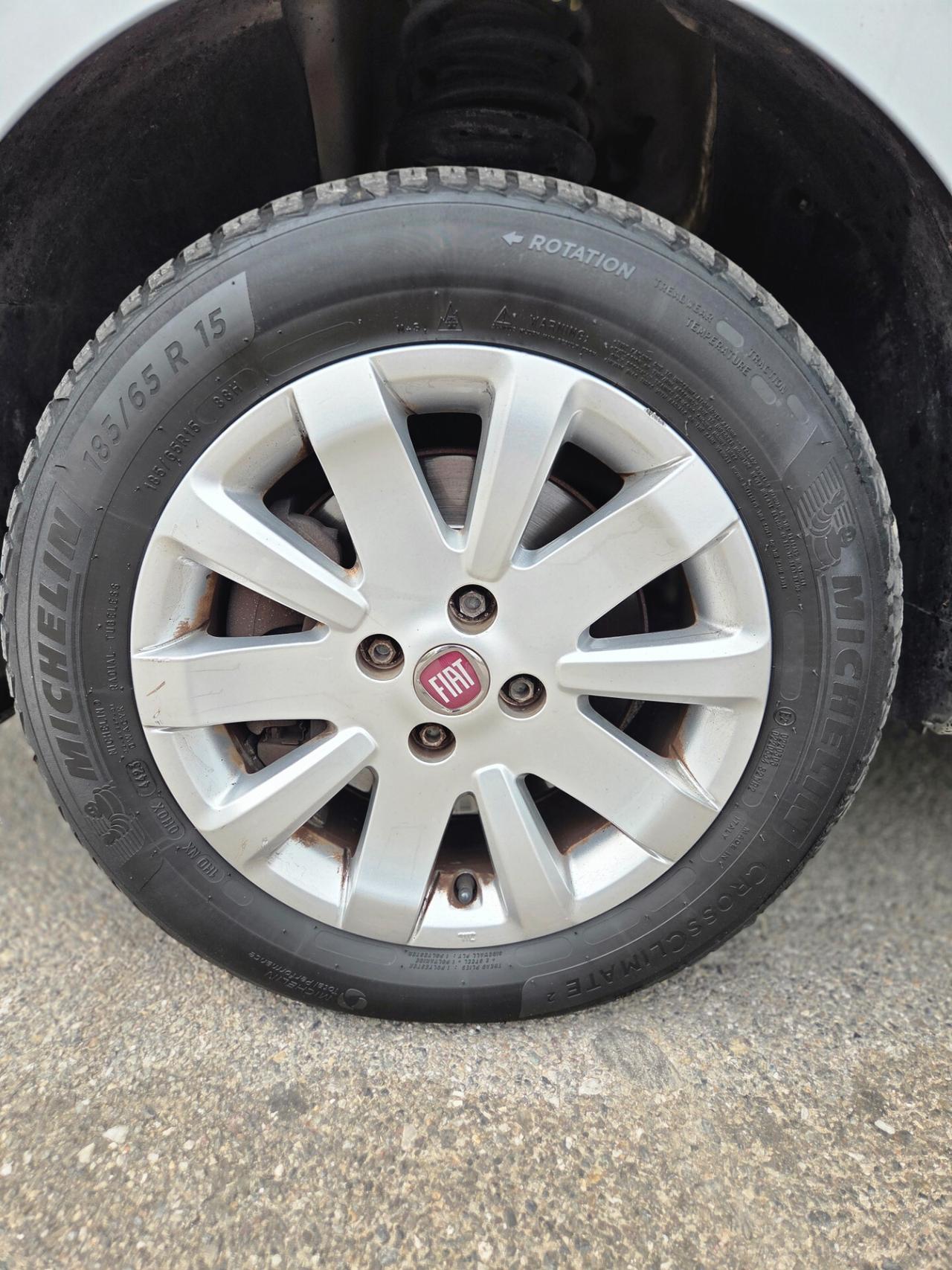 Fiat Qubo 1.3 MJT 75 CV Trekking