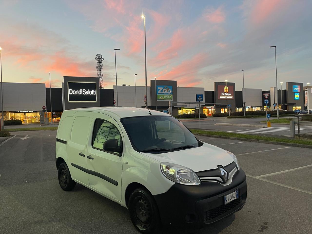 Renault Kangoo 1.5 dCi 90CV F.AP. S&S 4p. Express Maxi Combi Energy