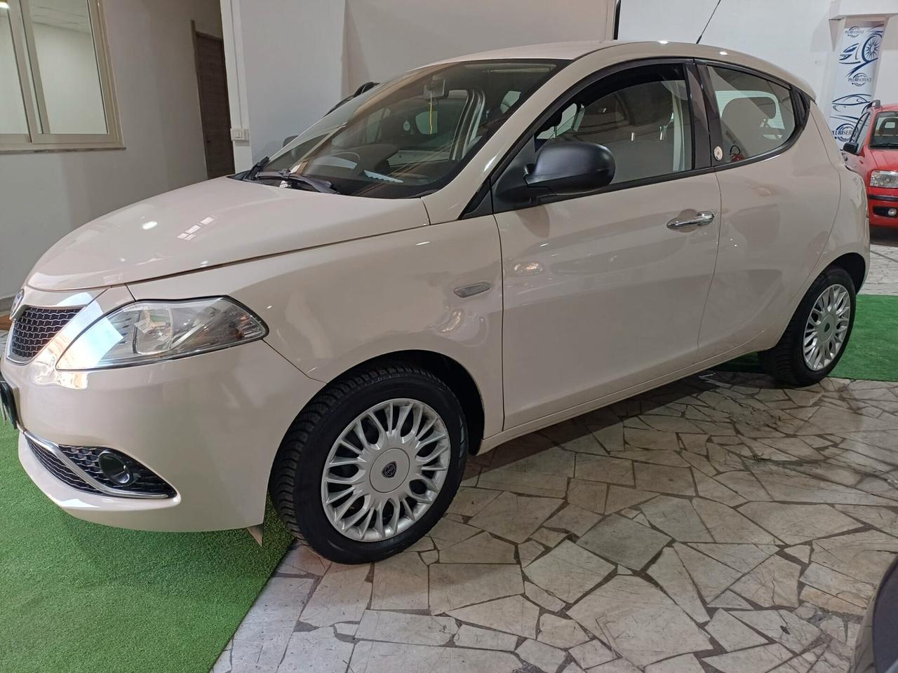 Lancia Ypsilon GPL DI SERIE - 2018