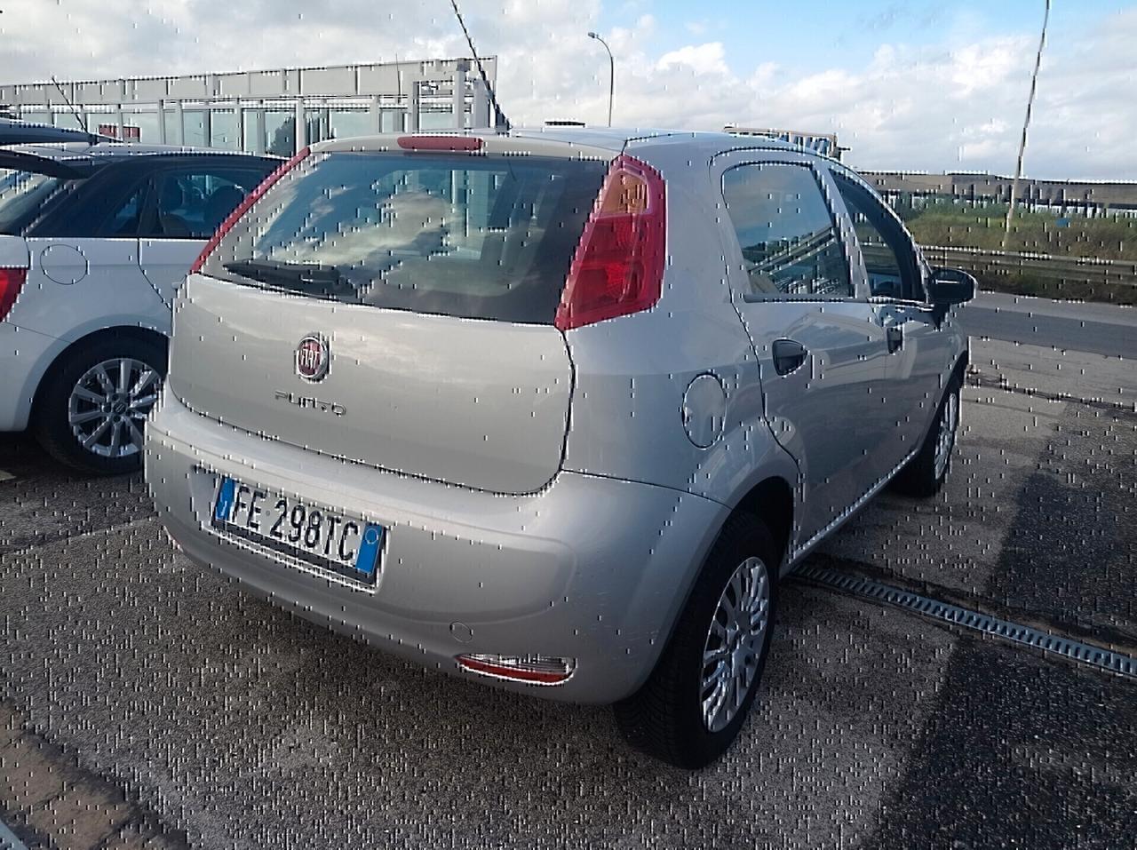 Fiat Punto 1.4 8V 5 porte Natural Power Street 2016