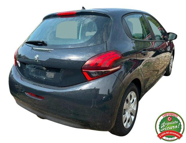 PEUGEOT 208 5 porte Like Adatta Neo Patentati