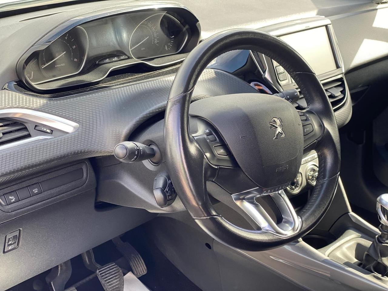 Peugeot 2008 BlueHDi 100 S&S Style