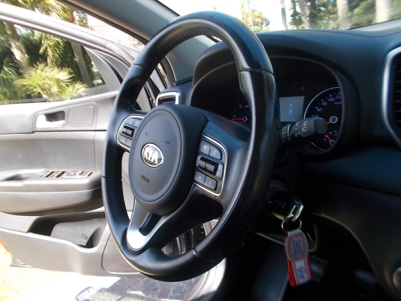 Kia Sportage 1.7 CRDi 115cv *FULL OPT.* come NUOVA