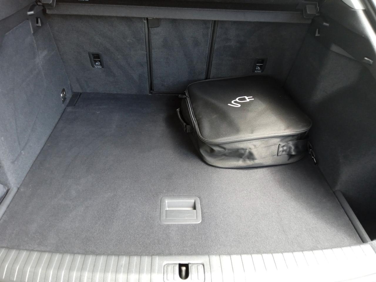 Audi Q3 45 SPB APPLE CAR PLAY SENS PARK DOPPI RETROCAMERA NAVY CRUISE CONTROL PRONTA CONSEGNA