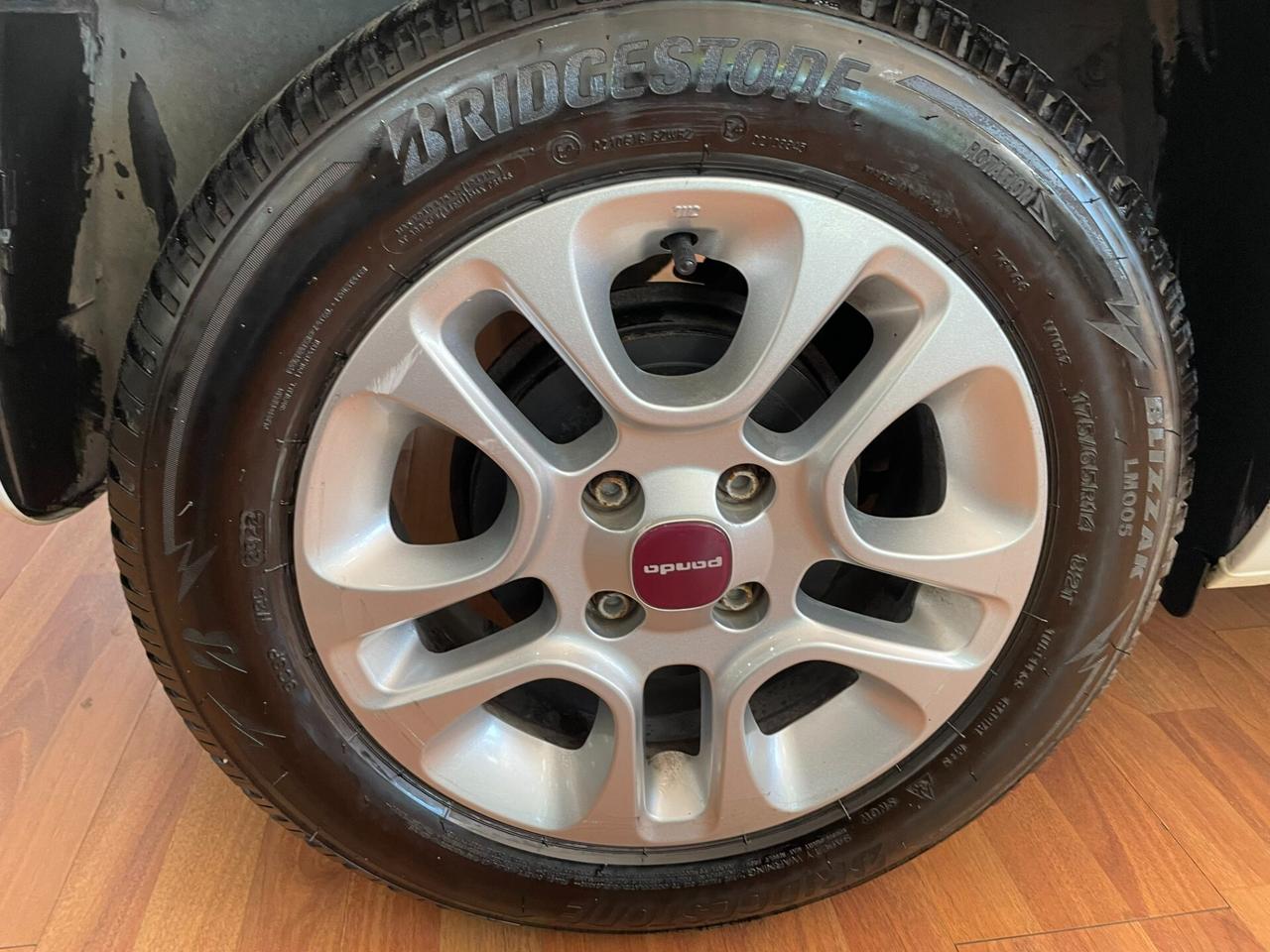 FIAT PANDA 1.2 69CV LOUNGE PROMO ESTATE