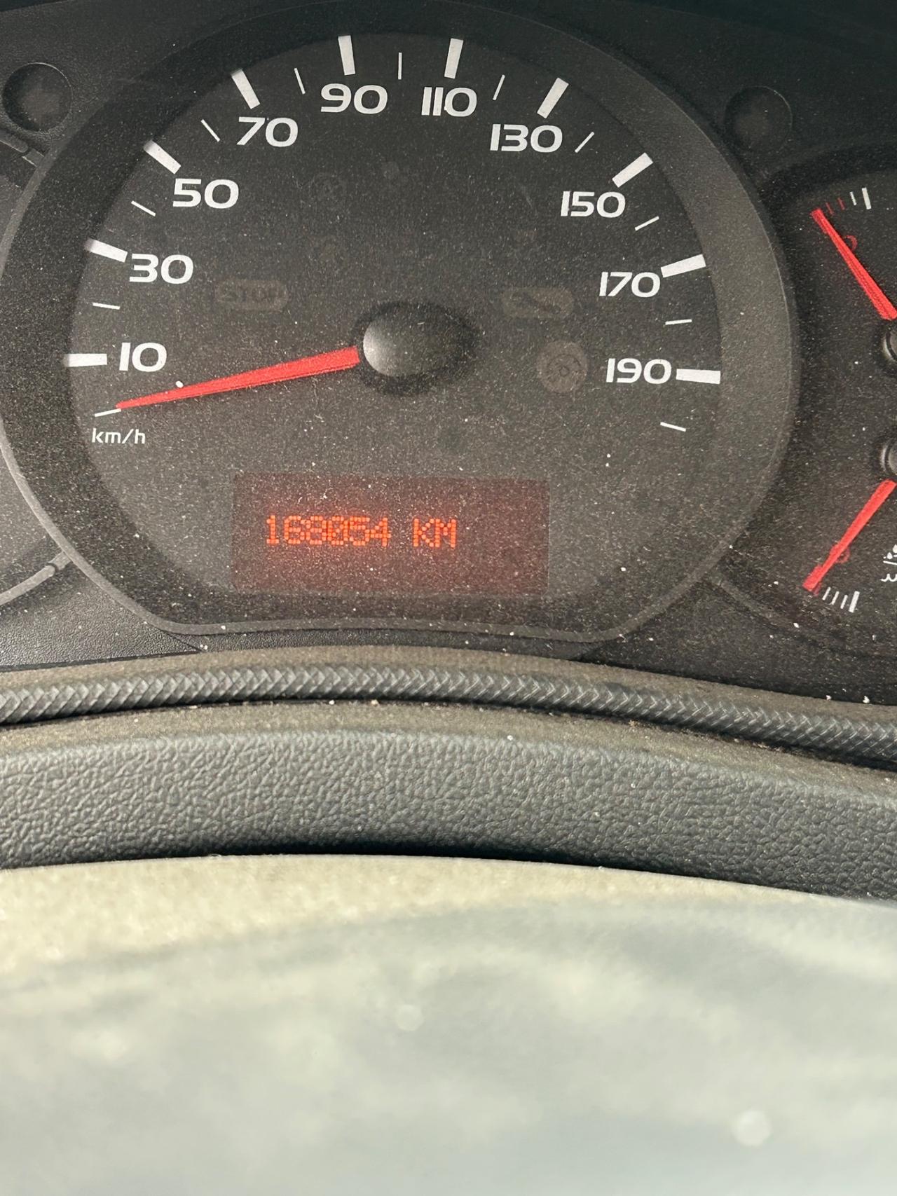 Renault Master T35 2.3 dCi/130 L3 H2