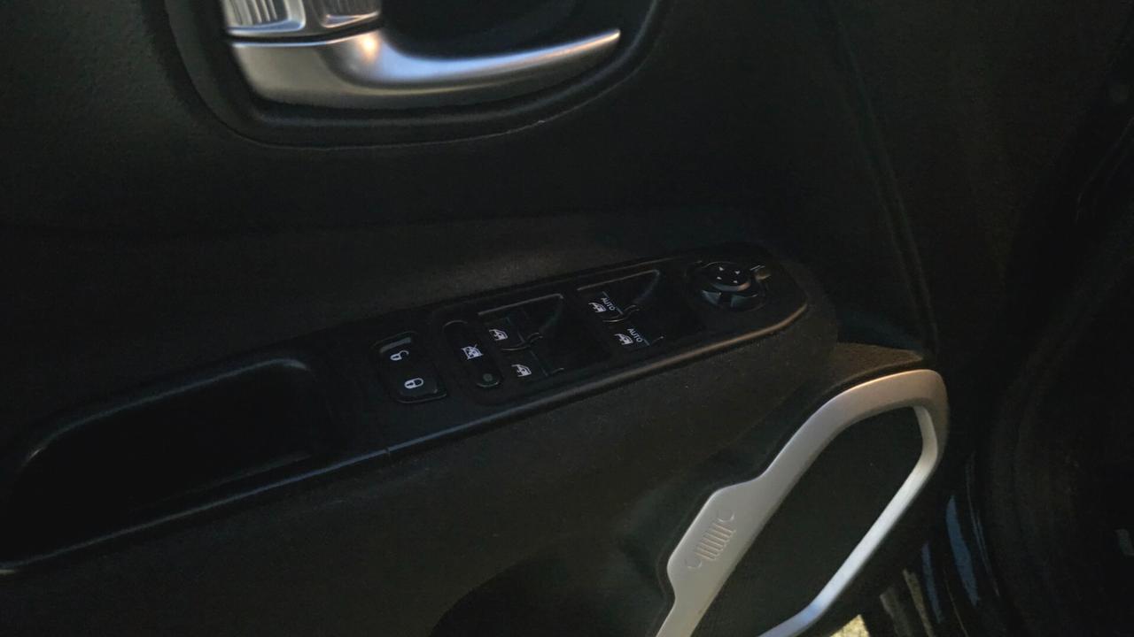 Jeep Renegade 1.6 GPL EVO Sport Uni pro