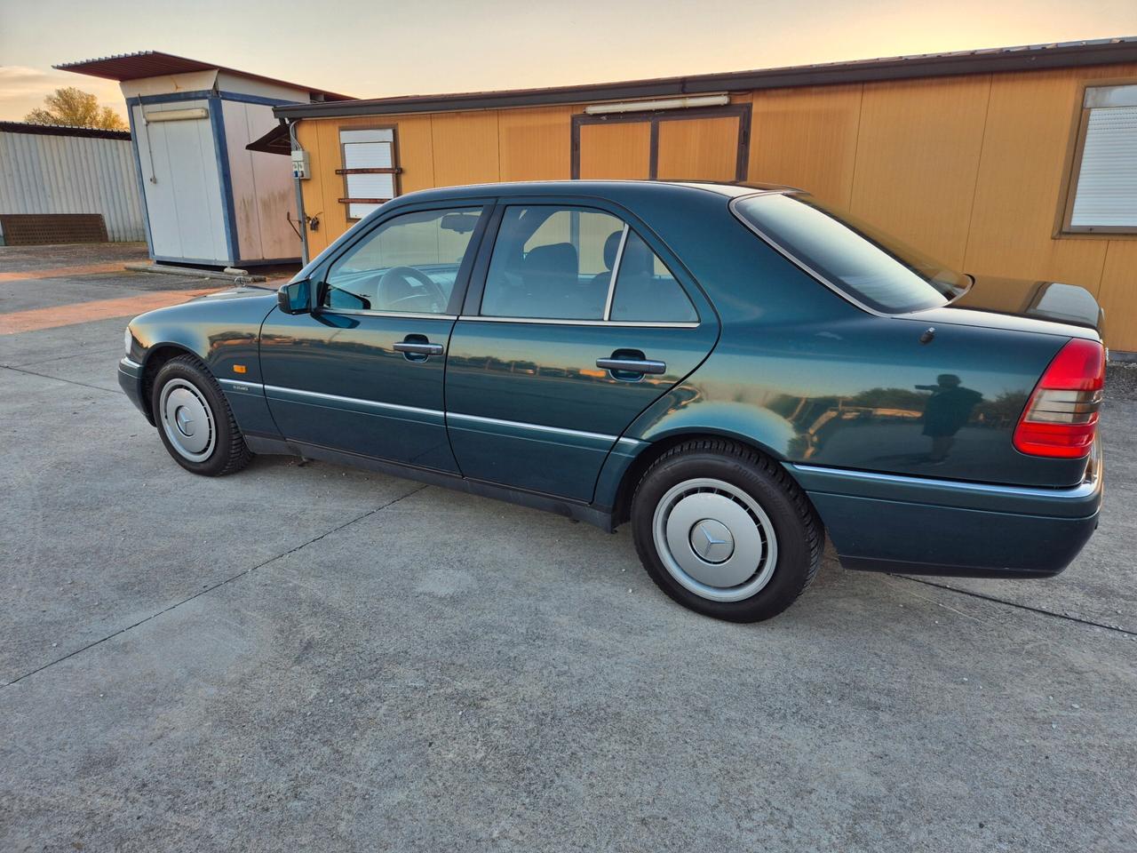 Mercedes-benz C 180 cat Elegance