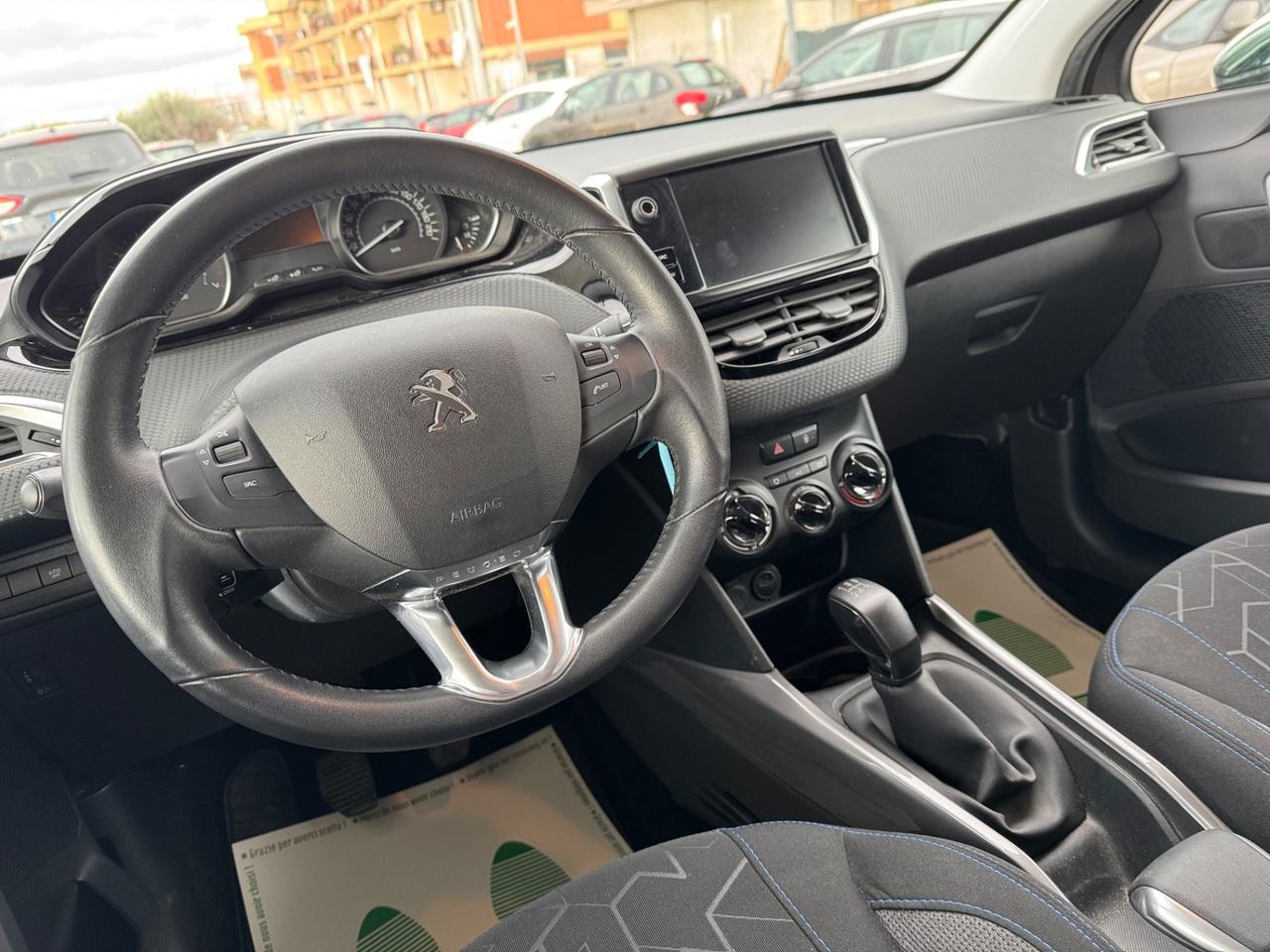 Peugeot 2008 PureTech 82 S&S Style