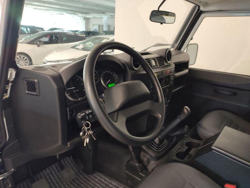 Land Rover Defender DEFENDER 90 2.2 TD4 E N1