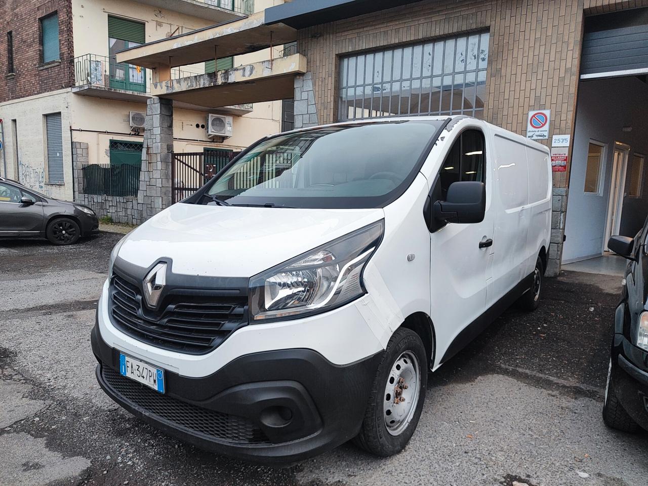 Renault Traffic passo lungo