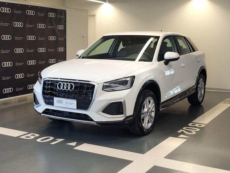Audi Q2 30 TFSI Business Advanced